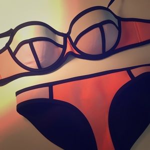 Triangl Bikini